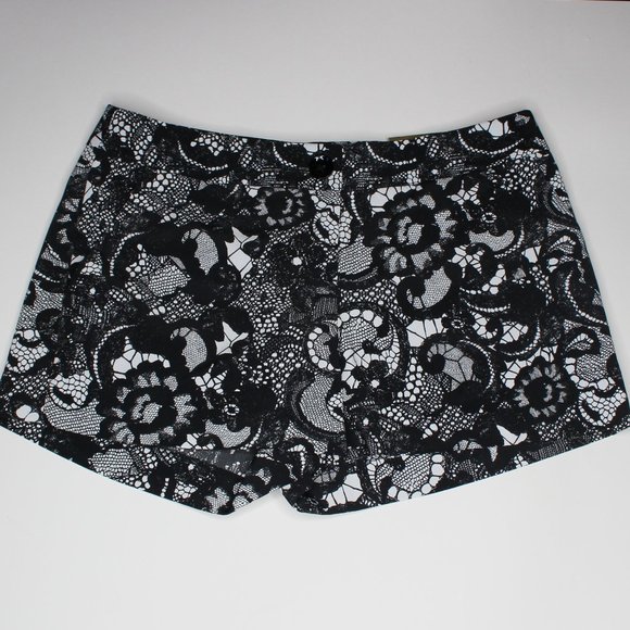 Express Pants - NWT Express Black/White Lace Print Dress Shorts 00